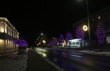 CERKNICA PRAZNIČNE LUČI 10 FOTO LJUBO VUKELIČ